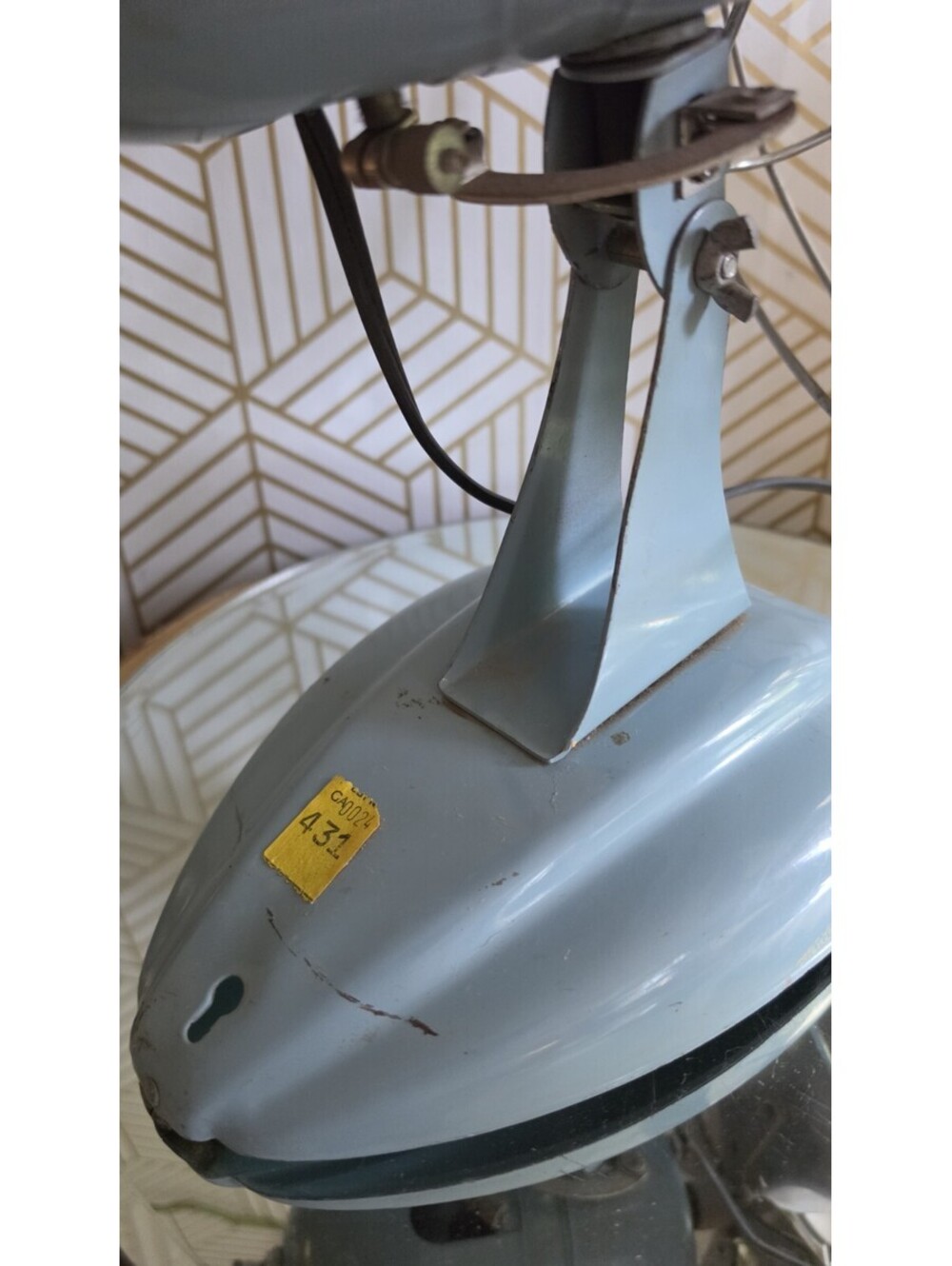 Vintage Blue Coronado Electric Oscillating Fan 12" Aluminum Blades Model 44-1004 - Picture 9 of 13